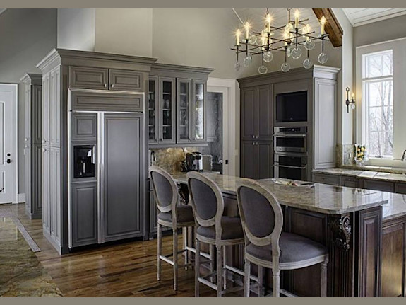 Well known Cabinet Design and Distribution company in Central Alabama
