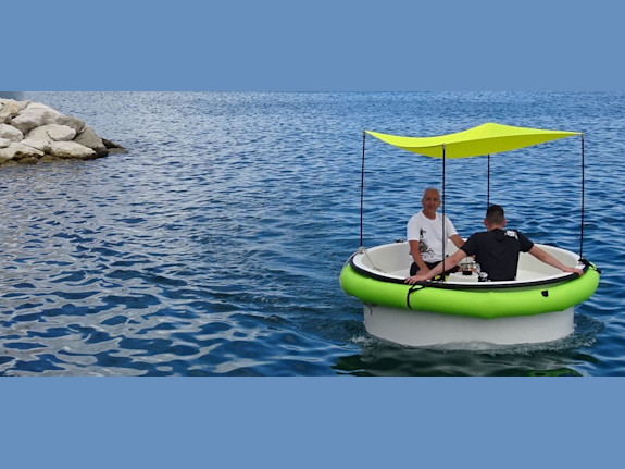 Relocatable, Unique Boats Production Business