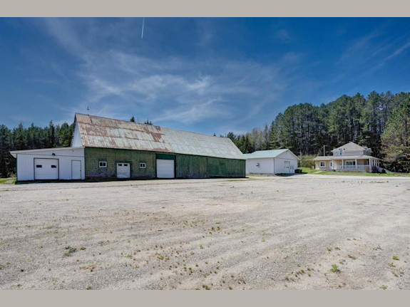 House, Warehouse, Garage, Barn, Riviere-Rouge