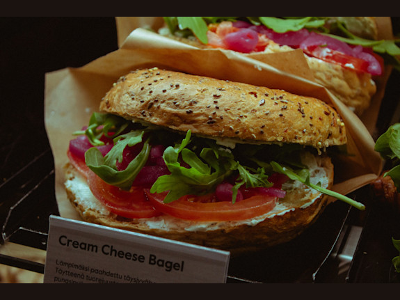 Cafe/Restaurant with Unique Dual Concept