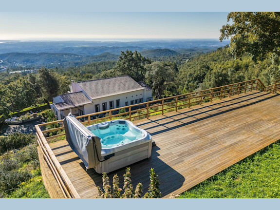 Premier Hospitality Investment Opportunity Algarve