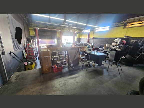 Mechanic Shop /Owner will finance with 50K down