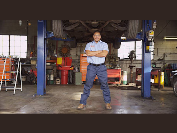Auto Repair Shop - Seller Making 180K Annually
