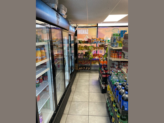 Scalable Deli and Convenience Store For Sale in NY