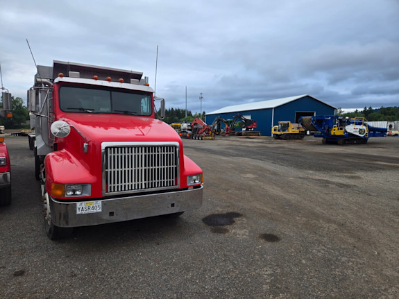 1996 International Transfer dump truck