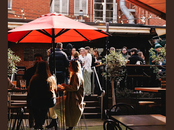 Licenced Pub & Live Entertainment