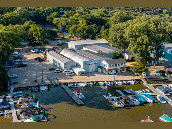 Illinois Chain O'Lakes Marina - 2 Locations