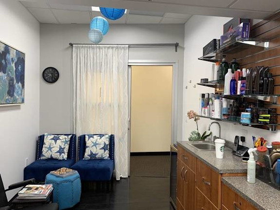 Established and Profitable Salon Studio Business