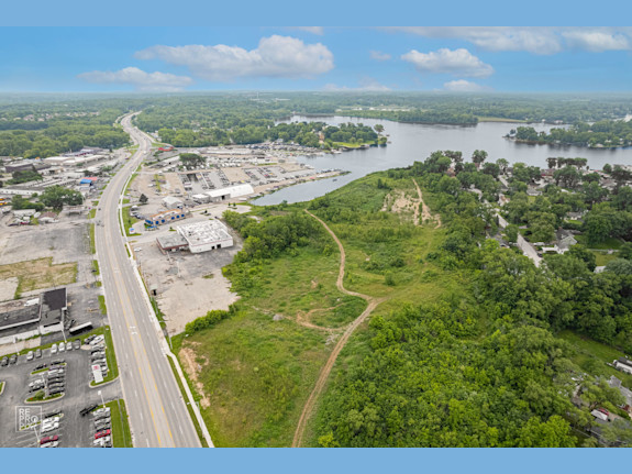 18+/- Acre Waterfront Vacant Land