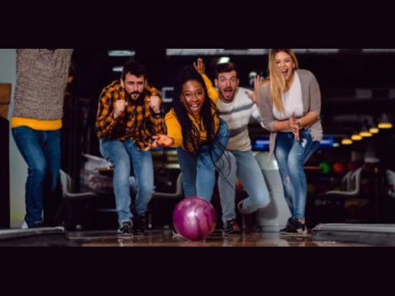 Cash Flowing Family Bowling Alley - Southern WI