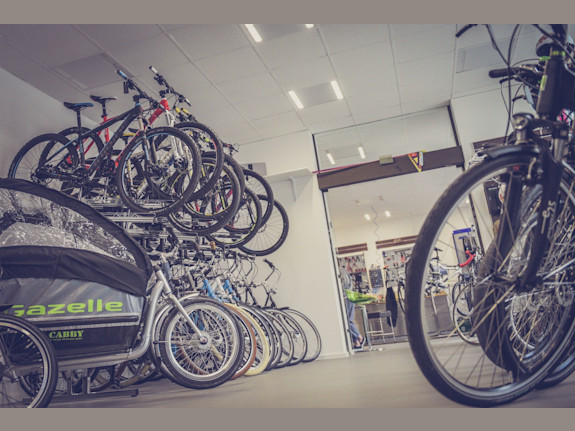 Profitable Cycling Boutique in Eastern Ontario