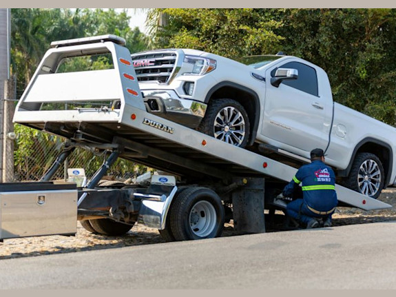 Profitable North Florida Town Truck Company