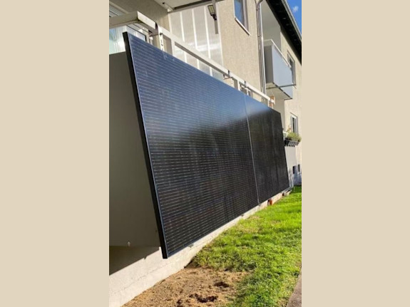 Plug & Save Solar Panels