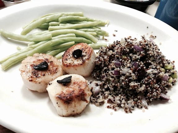 Established Restaurant in Prime Shopping Center