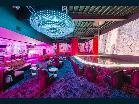 Cleanest Strip Club & Full Bar In San Diego, Ca