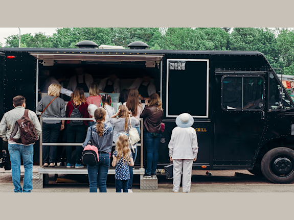 Seafood Food Truck Best Crabs & Crab Cakes