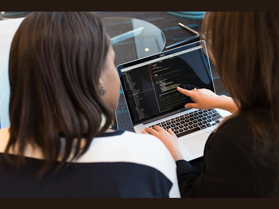 $6M Revenue B2B AI/Blockchain Software Dev Firm