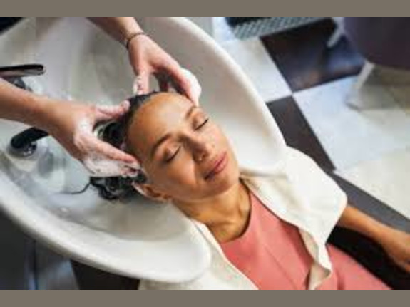 Price Reduced! Fully Equipped Beauty Salon