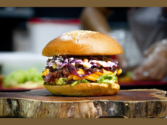 Profitable Restaurant/Bar In DT Vancouver $470k