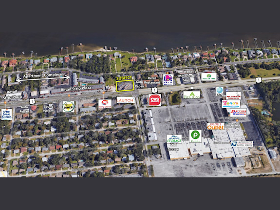 2407 Sq Ft Retail Building in Prime Location