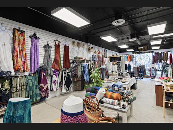 Modern Retail Unit Downtown Kelowna - Unit 28