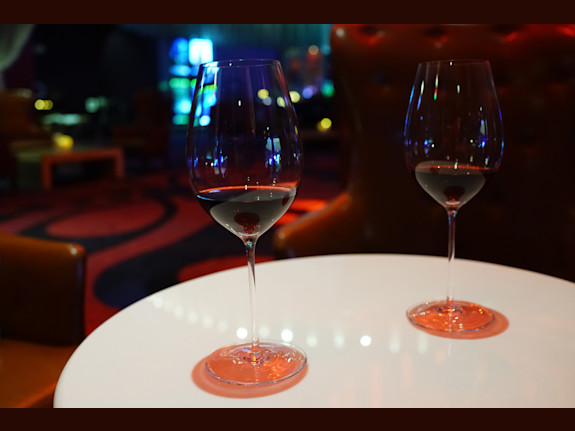 Iconic Theater, Entertainment & Dining Venue
