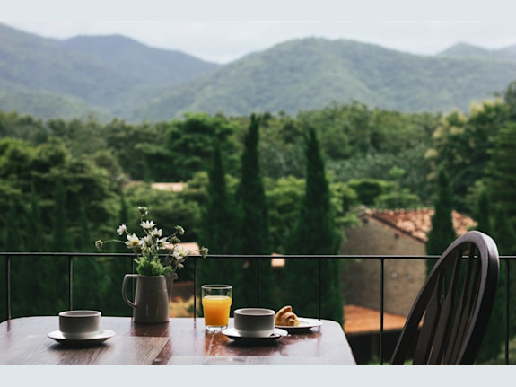 Eastern WA Riverfront Restaurant and Bar