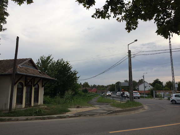 Excellent Location Hunting And Wine Region