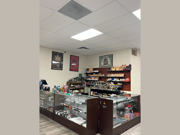 Smoke shop for sale