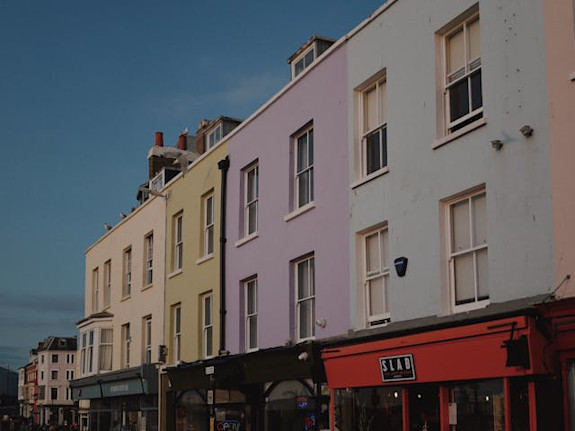 Mixed-use Comm. Retail-Restaurant & Residential