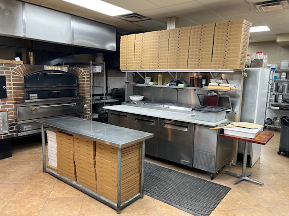 Turnkey Pizzeria Opportunity in Bergen County, NJ
