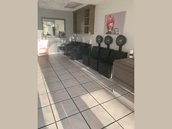 Beautiful Spa Salon For Sale