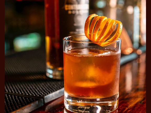 Own a Profitable Bar & Restaurant Downtown