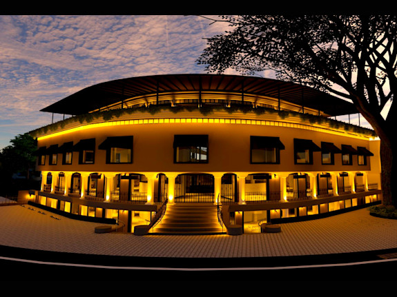 Modern and upscale Mall for sale in Cali Colombia