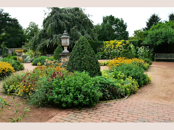 High-End Landscaping Company for Sale