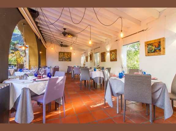 Restaurant in Altea  Freehold + Bus