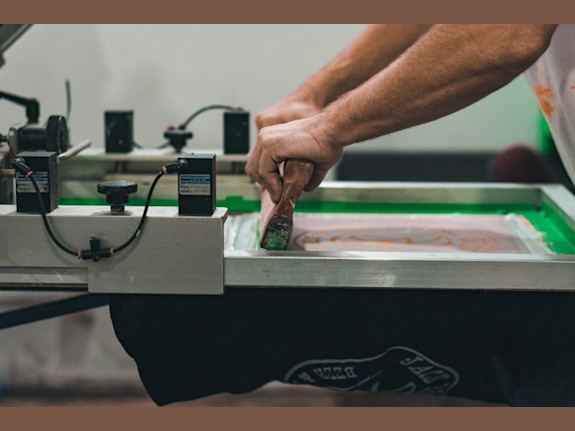 Apparel Screen Printers
