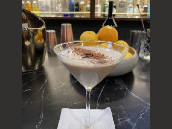 Bar & Grill-Prime Downtown Long Beach Location