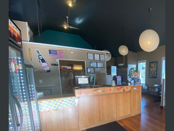 Established Pizzeria for Sale in Massachusetts