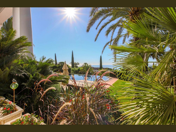 Stunning 5 Bedroom Villa, Marbella