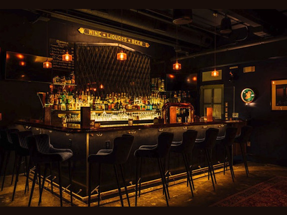 Turnkey Tacoma Bar and Restaurant, Prime Location