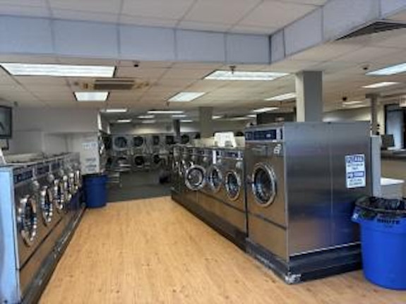 Established Laundromat for Sale in Connecticut