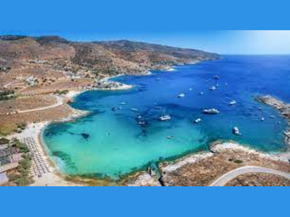 Hotel For Sale In Kéa (Tzia) / Greek Islands