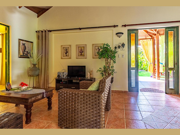 Offer A Property With 3 Villas With Pool