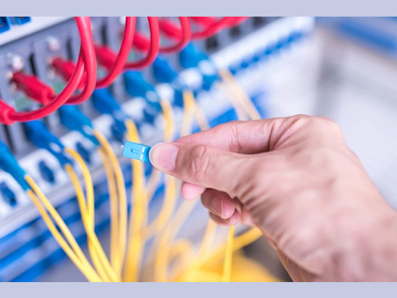 Telecom & Data Center Infra Solutions: $1M+ AR