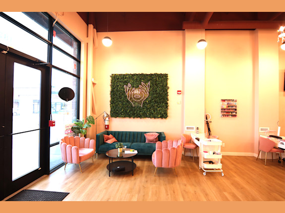 Health & Wellness Day Spa / Chiro / Massage /