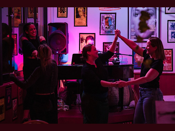 Stunning Bayside Restaurant & Bar