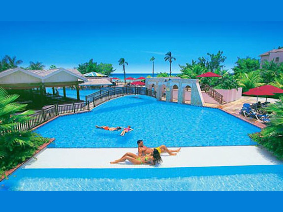 Oceanfront Casino Hotel/Condo Development Land