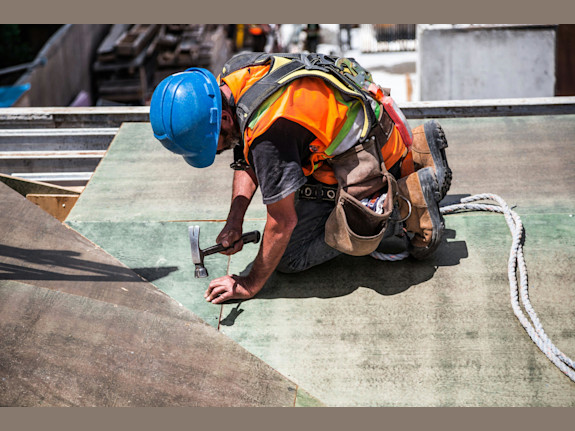 Profitable Comm. Roof Repair, Seller Financing