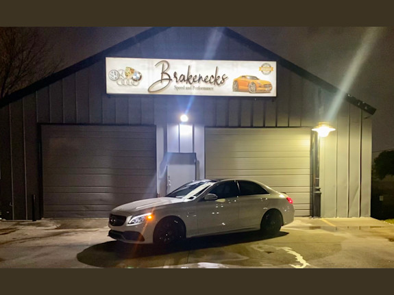 4 Bay Shop / Work-Live